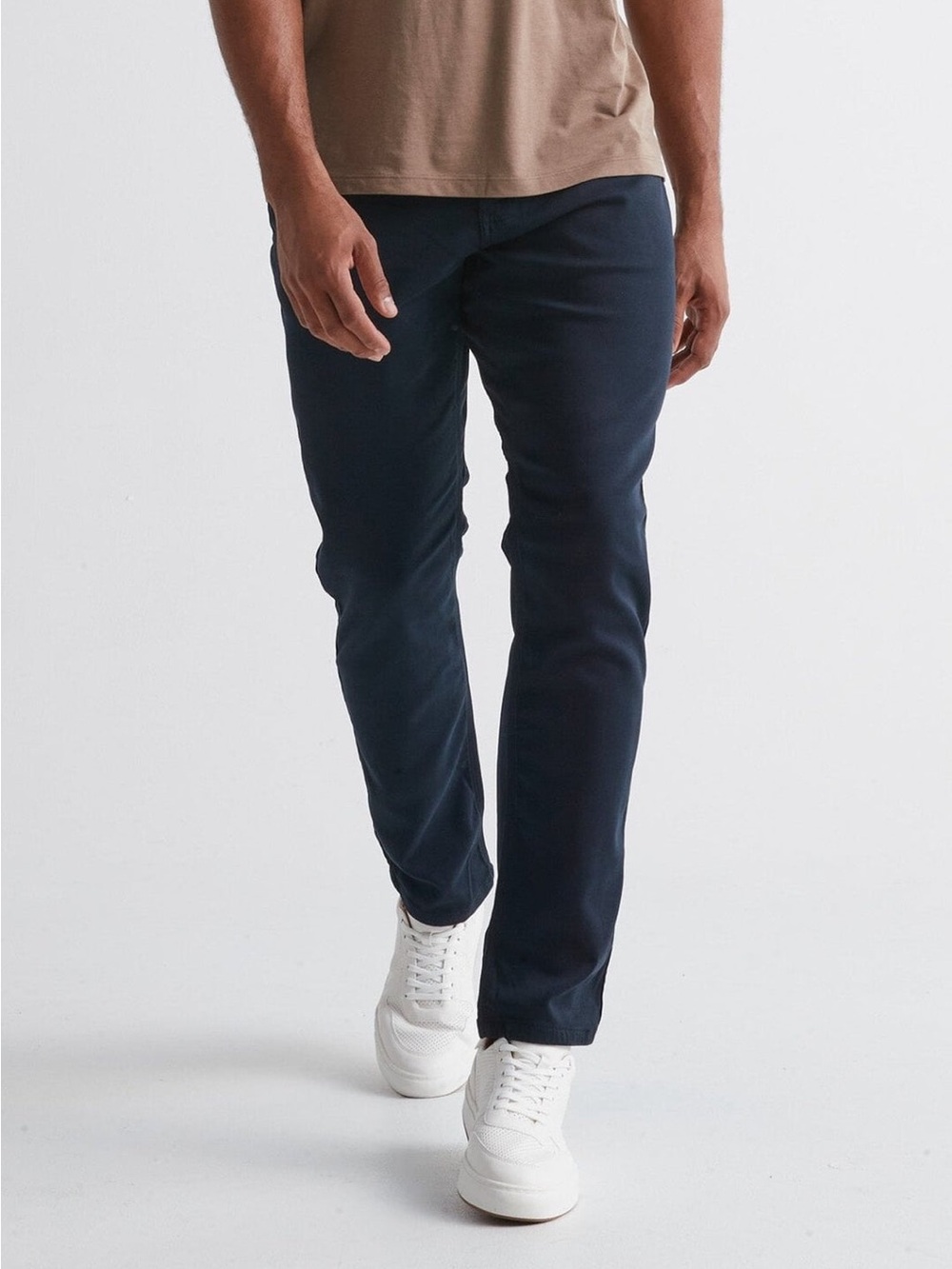 Men's Slim Straight Jeans in Navy